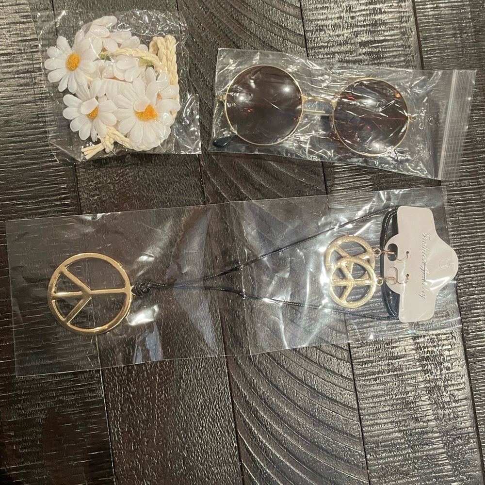 7 piece hippie costume